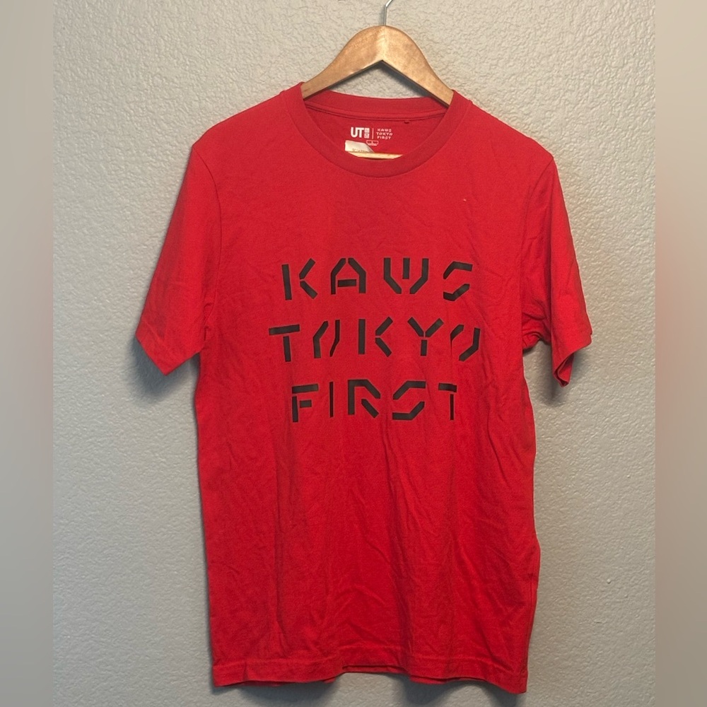 Kaws shirt